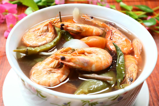 Sinigang na Isda at Hipon (Fish and Shrimp in Tamarind Soup)